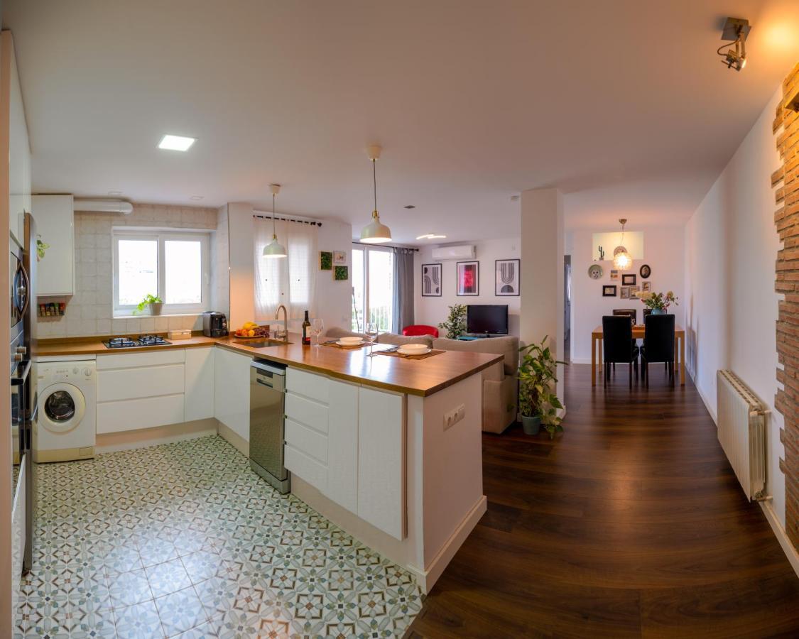 Santa Paula Loft Apartment Малага Екстериор снимка