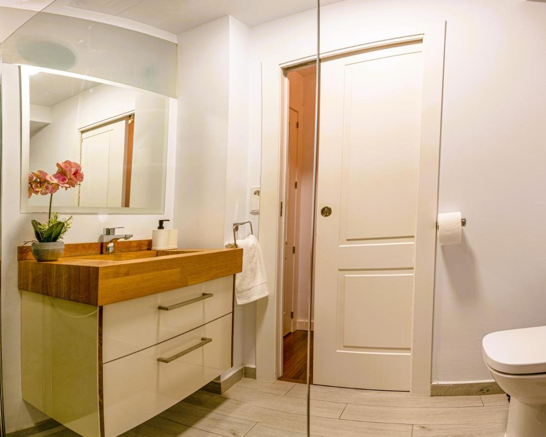 Santa Paula Loft Apartment Малага Екстериор снимка